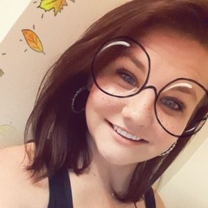 Meet your Posher, Zora